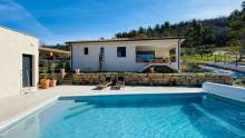 Batisses Provencales Alpes de Haute Provence 